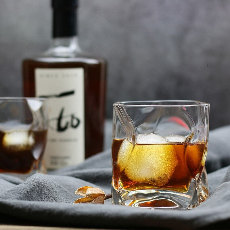 Nami - Japanisches Whiskyglas