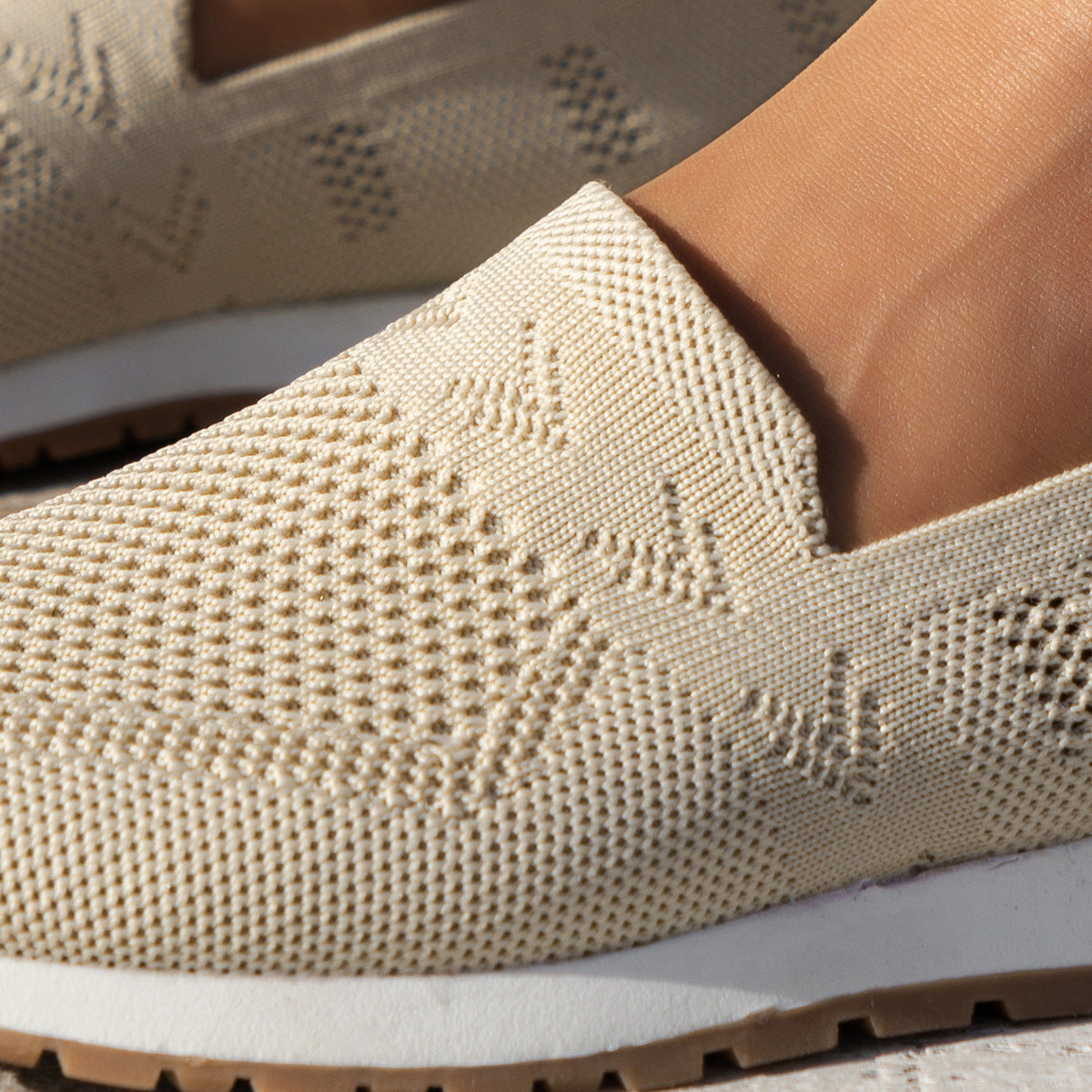 Maëvora - Orthopädische Slip-On-Schuhe und Atmungsaktive für Optimalen Komfort bei Langen Spaziergängen und Stadttrips