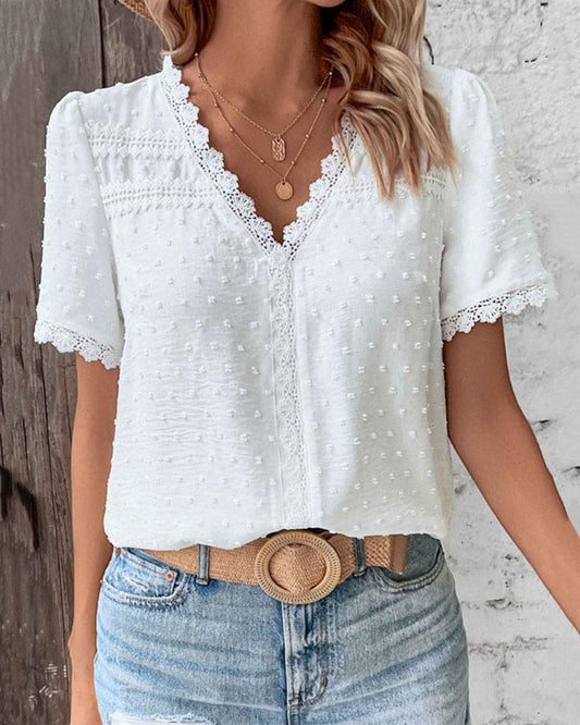 Elegante Spitzenbluse mit V-Ausschnitt für Damen – Luftiges Sommer Shirt romantisch & feminin
