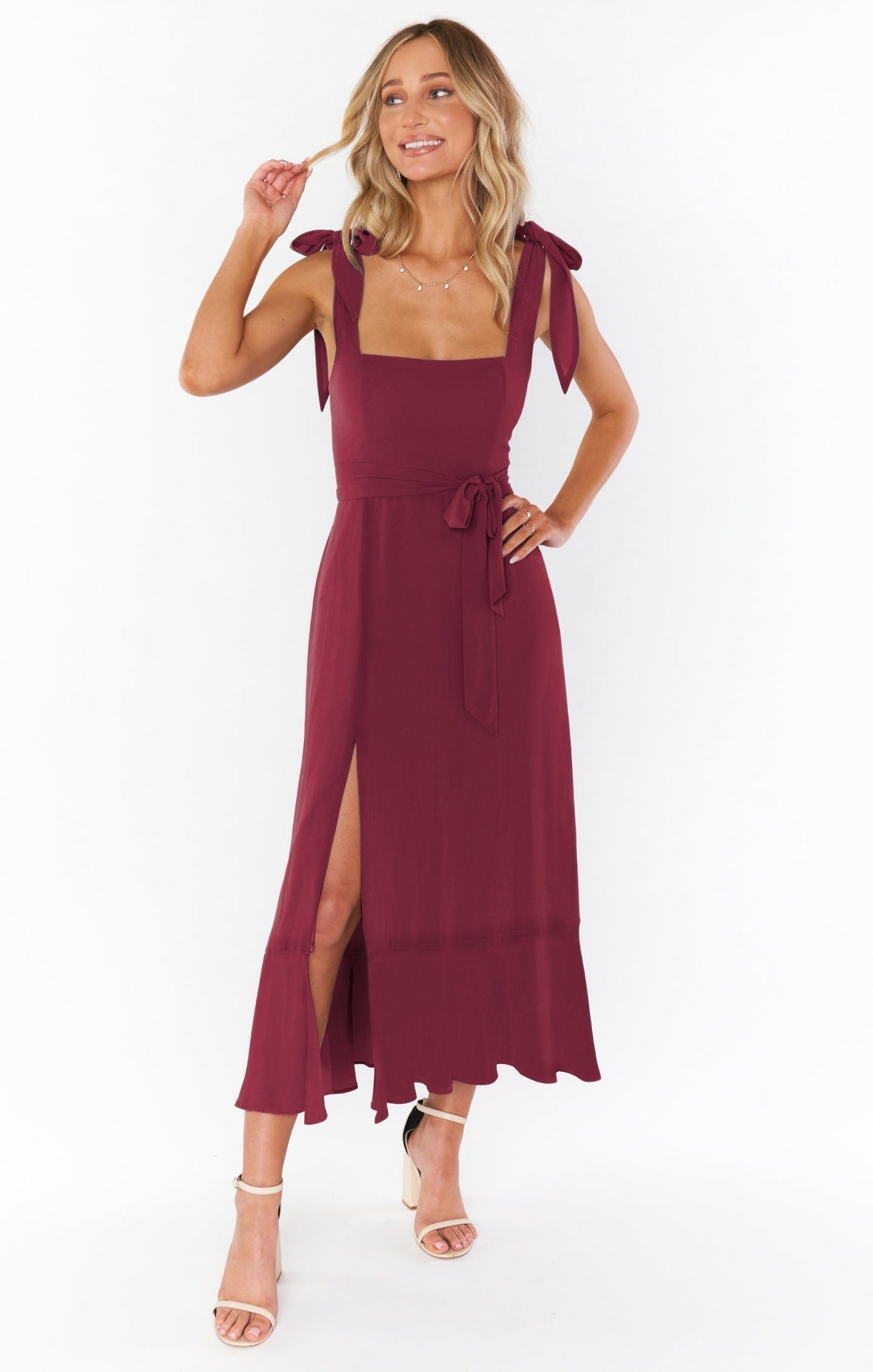 Élaria - Boho Kleid mit Schlitz und Trägern