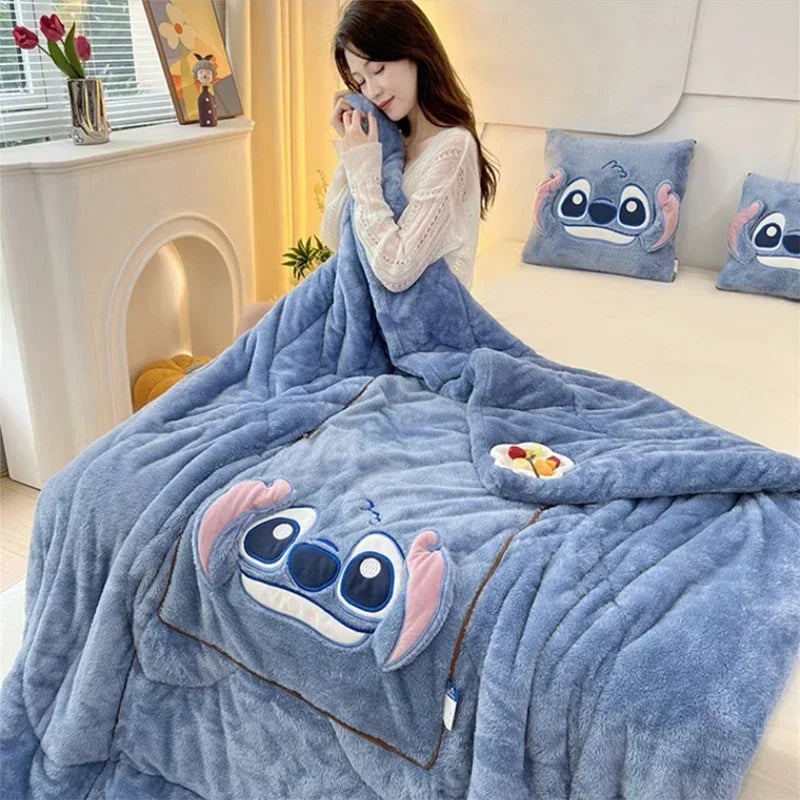 CozyCush : Verwandeln Sie Ihren Komfort mit unserem Decken- und Kissen-Set
