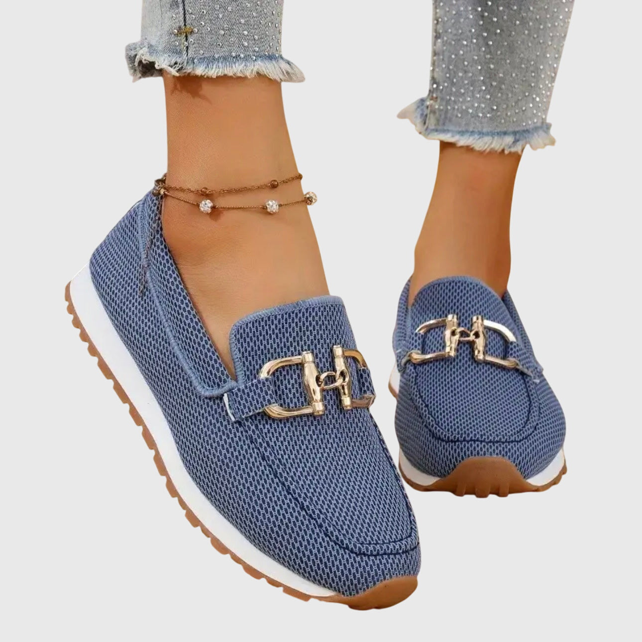 Bequeme Slip-On Loafer Schuhe für Frauen mit leichtem Design und goldener Schnalle