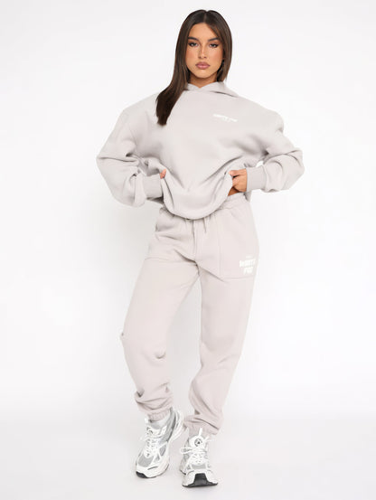 Oréline - Elegantes Zweiteiliges Set: Hoodie und Hochtaillierte Jogginghose in Sanften Farben