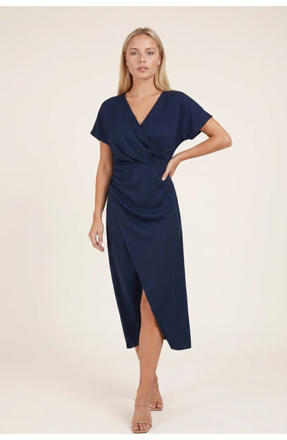 Elegantes Wickelkleid mit V-Ausschnitt für Damen – Figurbetontes Midikleid mit Taillenraffung & Schlitz