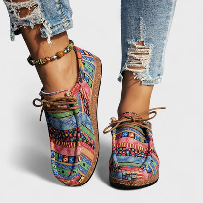 Bequeme Freizeit Schuhe mit Boho Print für Damen – Leichte Schnürschuhe für Alltag & Reisen