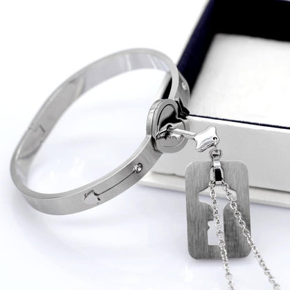 Amoréa - DU BIST DER SCHLÜSSEL MEINES HERZES – Armband + Halskette Set