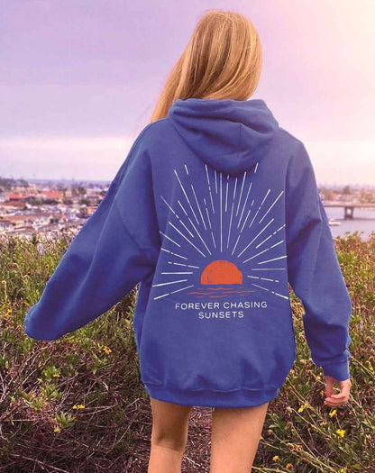 Oversize Hoodie mit Rückenprint – Lässiger Sunset Look Kapuzenpullover für Damen