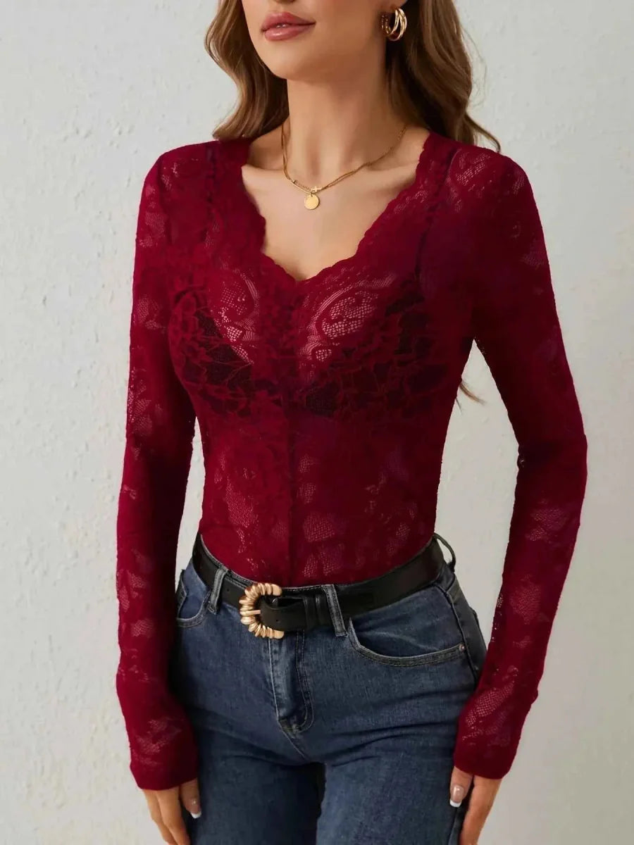 Elegantes Spitzen Langarmshirt mit V-Ausschnitt für Damen – Figurbetont & Verführerisch