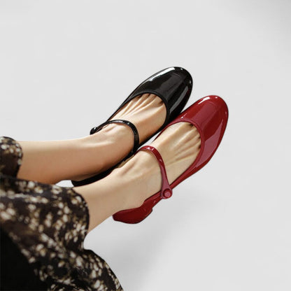 Veloursa - Elegante Orthopädische Mary Jane Schuhe für Damen, Lackiert, mit Kleinem Blockabsatz und Riemen