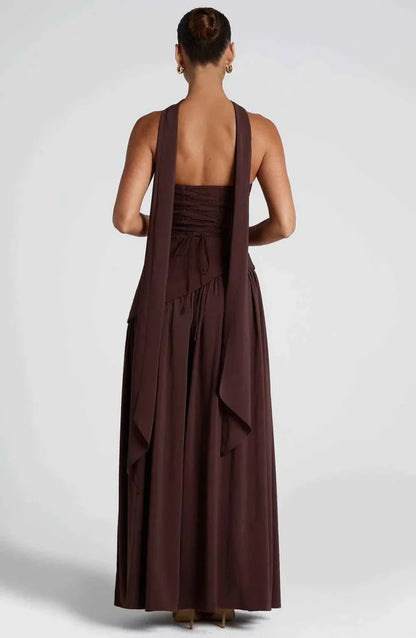 Elegantes Maxikleid für Damen – Schulterfreies Abendkleid mit Schlitz & Choker-Detail