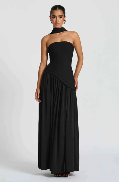 Elegantes Maxikleid für Damen – Schulterfreies Abendkleid mit Schlitz & Choker-Detail