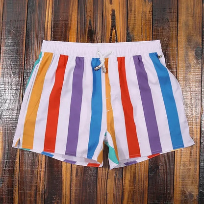 Gestreifte Badehose für Herren – Schnelltrocknende Swim Shorts im modernen Sommer Look